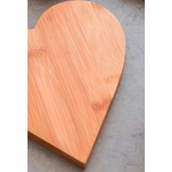 Räder Herzschneidebrett 29x26x1,5 Cm Der Mensch... 4 Räder Herzschneidebrett 29x26x1,5 Cm Der Mensch... – Bild 2